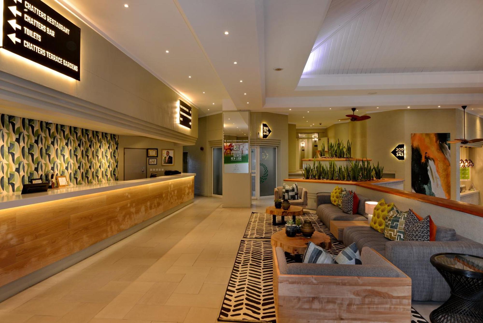 Cresta Lodge Harare Exterior photo