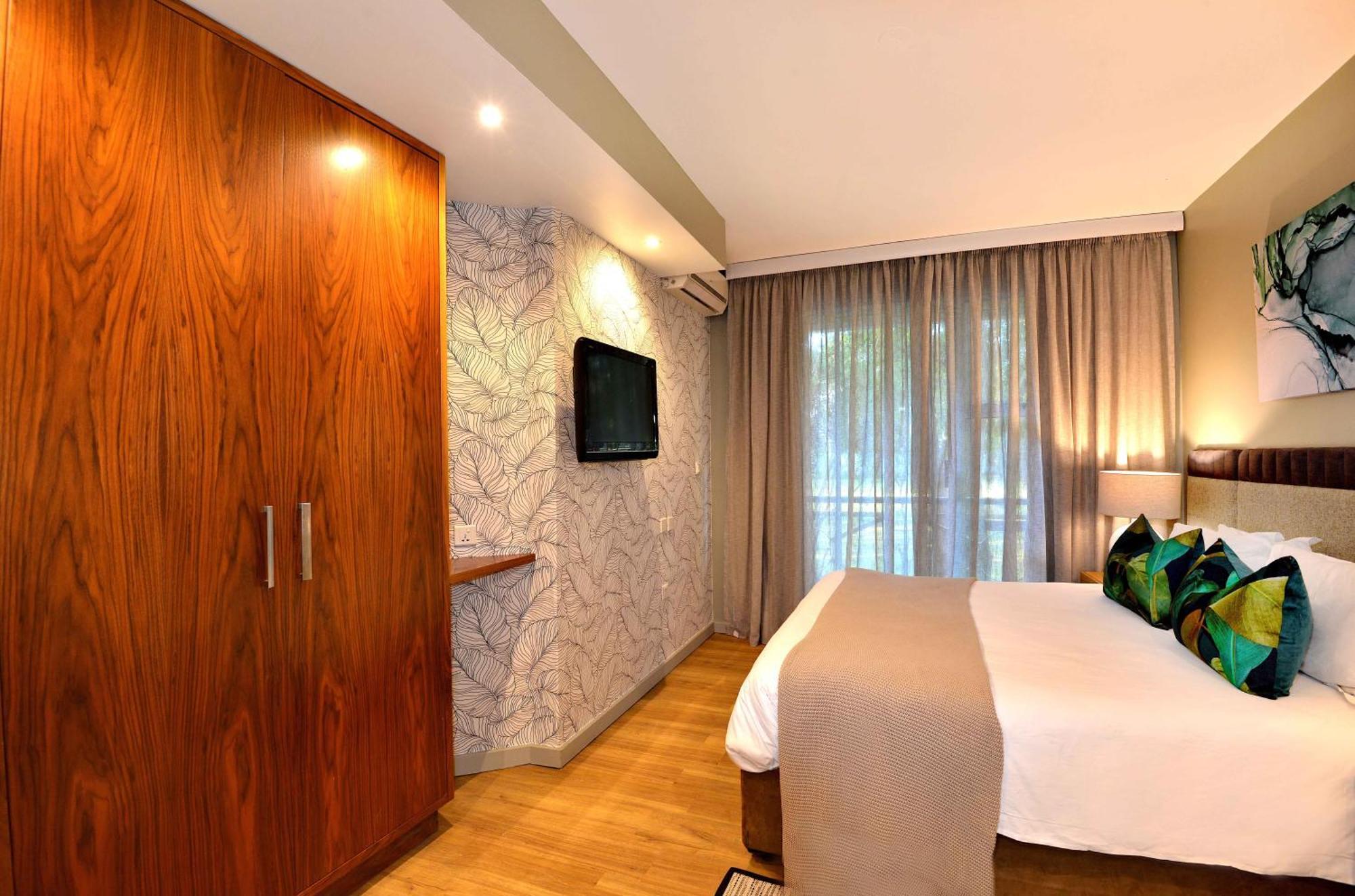 Cresta Lodge Harare Exterior photo